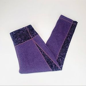 Athleta leggings Splits Revelation Capri leggings paisley print women size XS